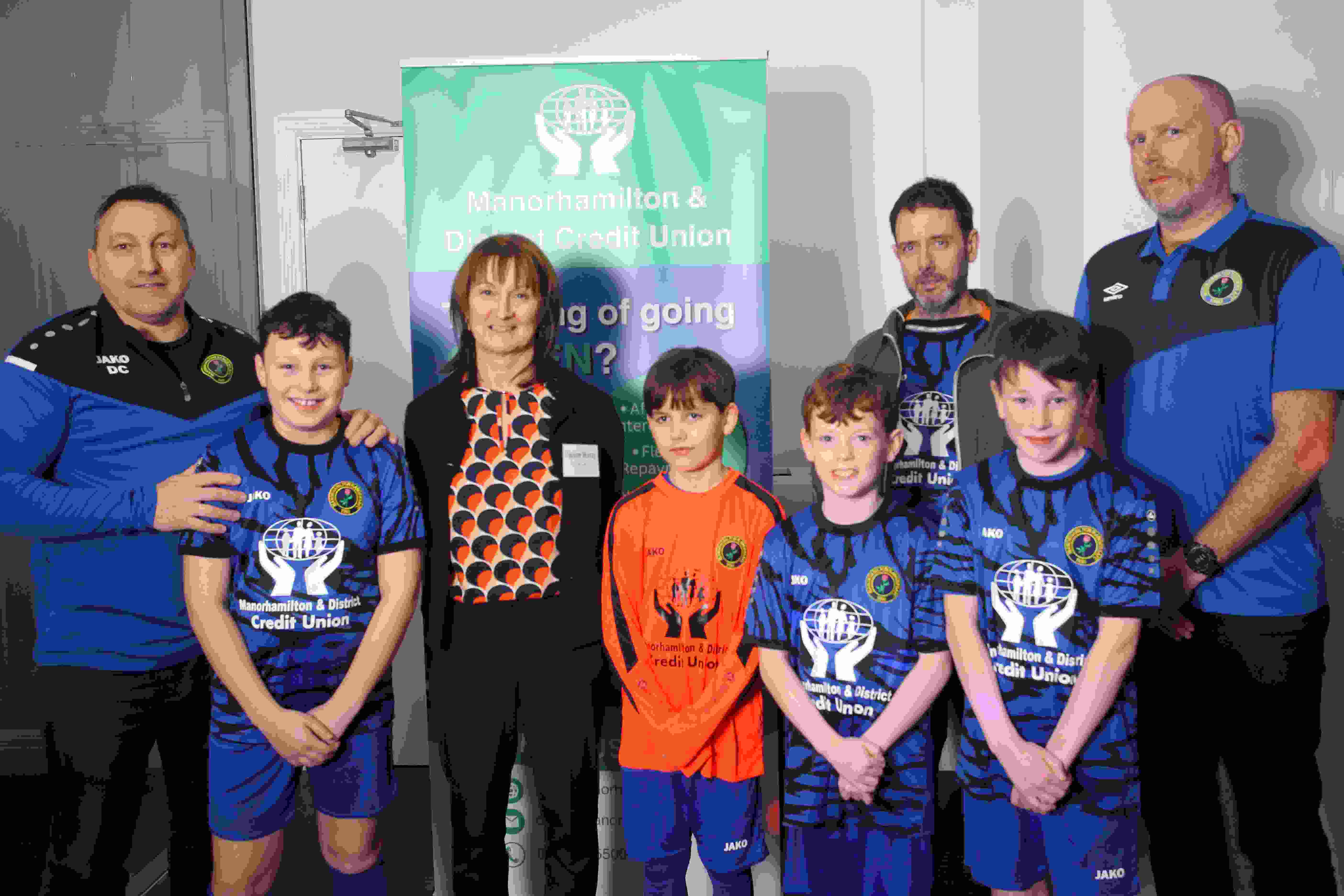 Left to Right: David Clancy (Manager of U11), Kyle Clancy, Pauline Murray (Manager of Credit Union), Ferdiad O’Reilly, Bríon Cullen, Keith O’Reilly (Manager of U11), Ben Spratt, Rob Spratt (Manager of U11).